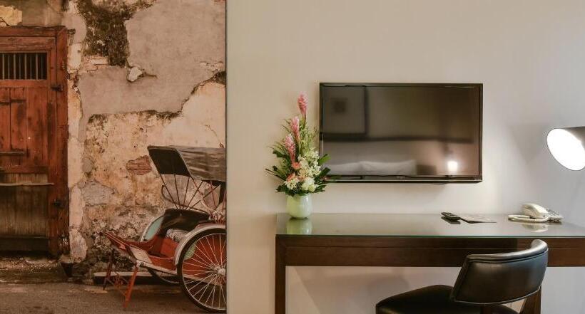 סוויטה דלוקס, Anugraha Boutique