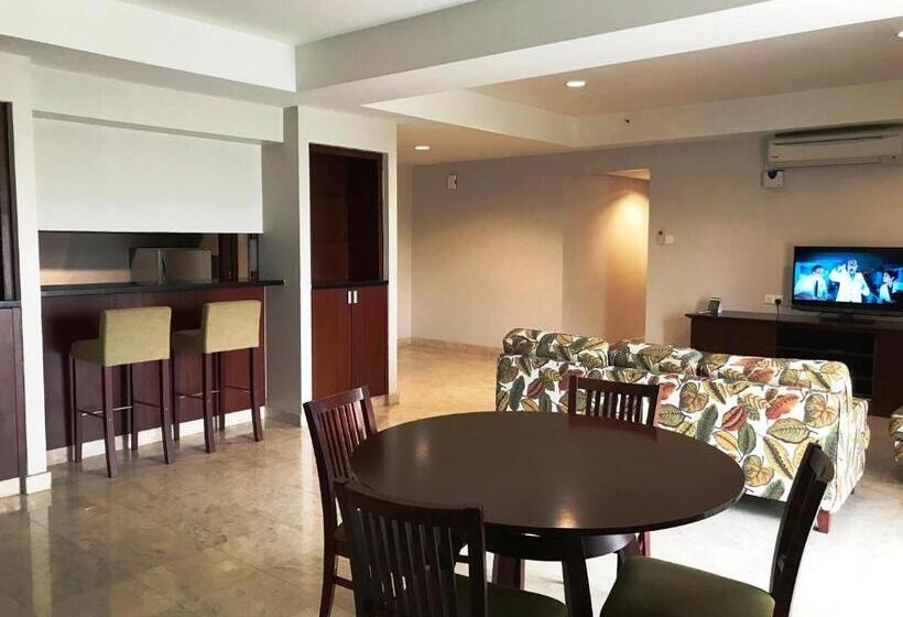 סוויטת 4 חדרים, Anugraha Boutique