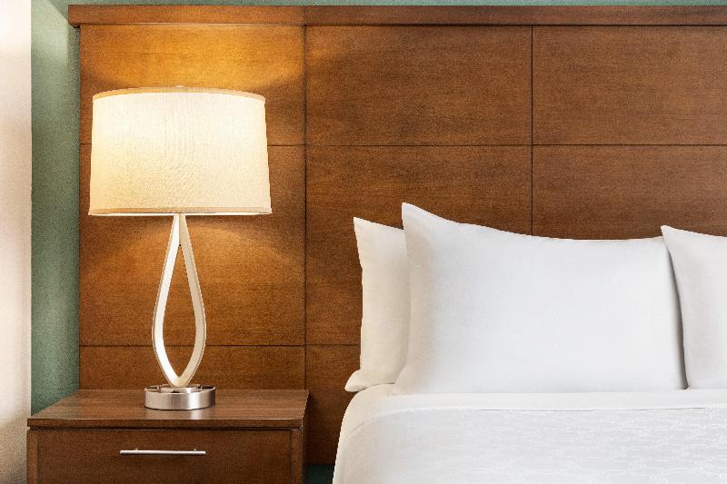 استودیوی استاندارد, Staybridge Suites Fort Wayne, An Ihg