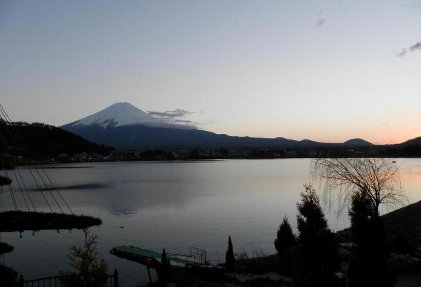 اتاق استاندارد با چشمانداز, Tominoko