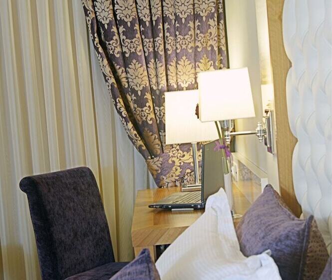اتاق استاندارد سه نفره, Tugcu Hotel Select
