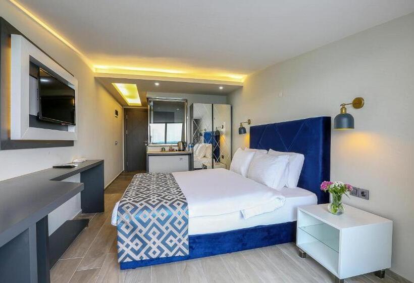 Номер Стандарт, Urla Pera