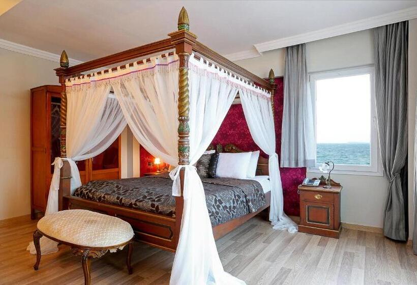 Номер Deluxe Вид на Море, Urla Pera