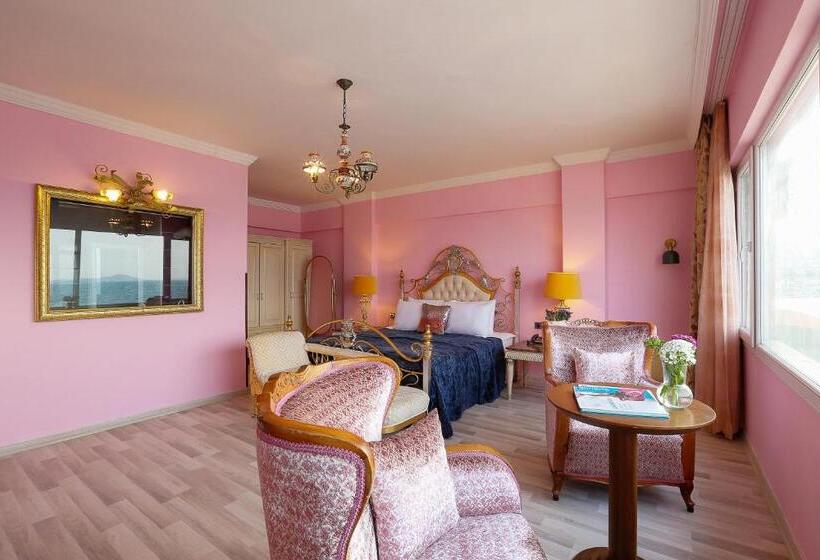 Номер Deluxe Вид на Море, Urla Pera