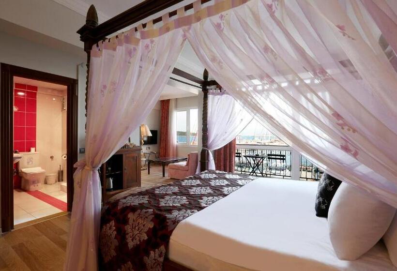 Номер Deluxe Вид на Море, Urla Pera