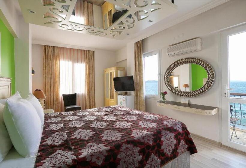 Номер Стандарт, Urla Pera