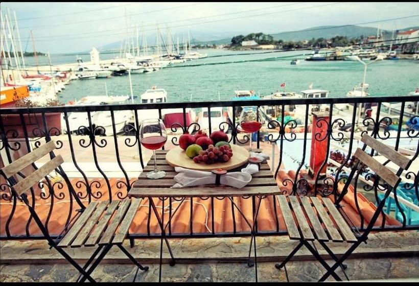 Номер Deluxe Вид на Море, Urla Pera