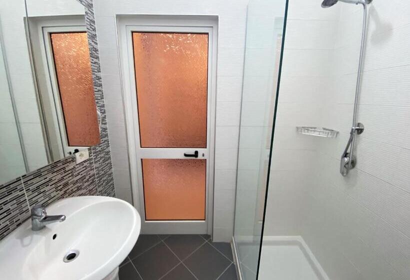 غرفة سوبيريور, Virginia