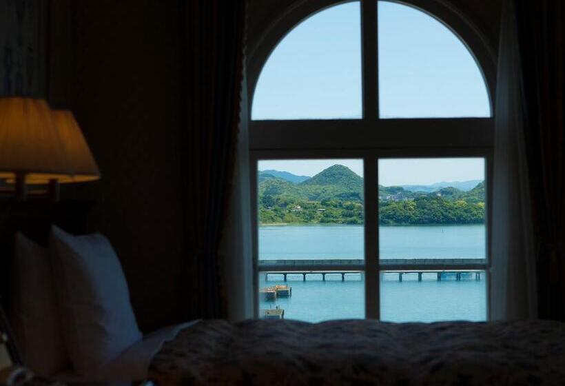 اتاق لوکس سه تخته با چشمانداز, Denhaag Huis Ten Bosch