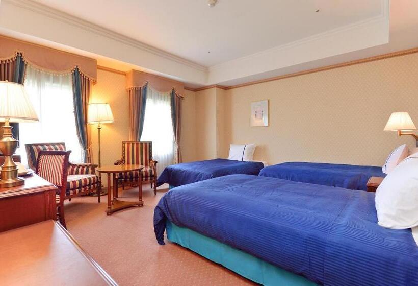 اتاق سوپریور سه تخته, Denhaag Huis Ten Bosch