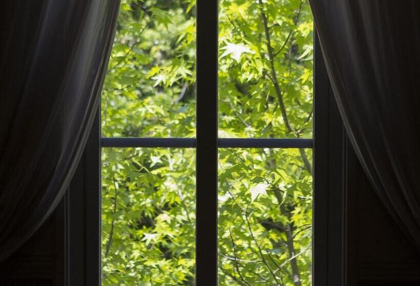 اتاق لوکس خانوادگی, Denhaag Huis Ten Bosch