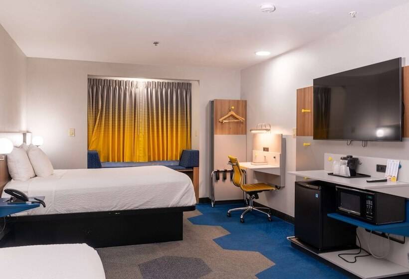 استودیوی لوکس, Microtel Inn & Suites By Wyndham Pigeon Forge