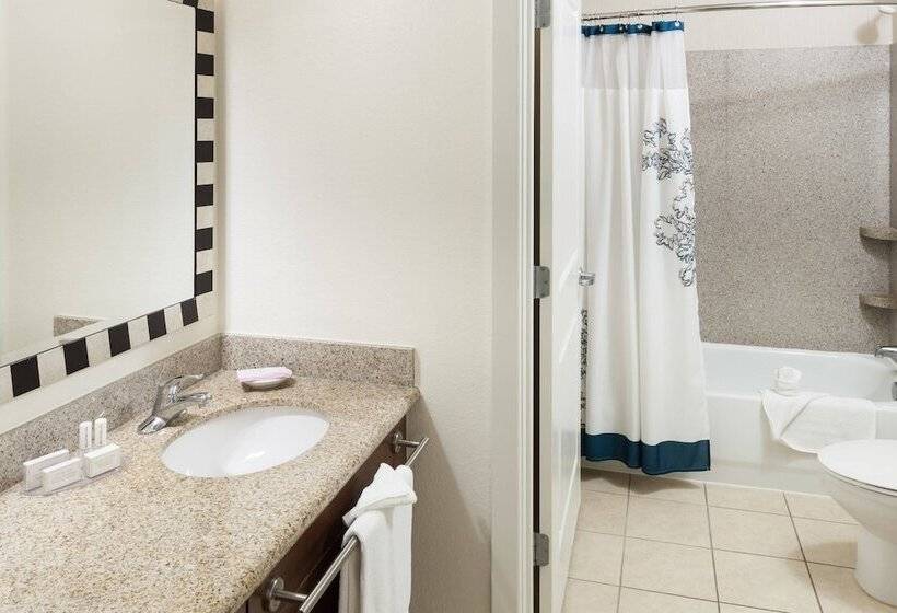 جناح, Residence Inn Boston Marlborough