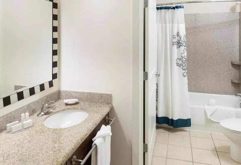 キングサイドベッドのスタンダードワンルーム, Residence Inn Boston Marlborough