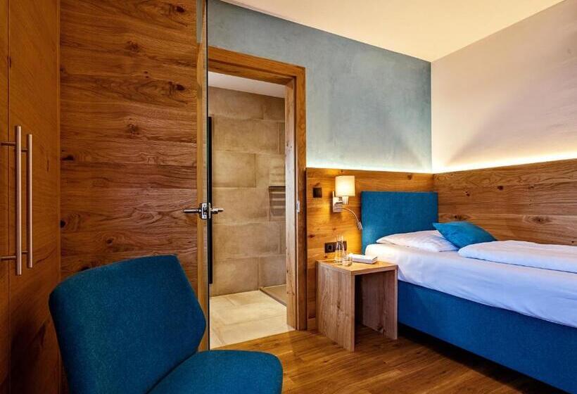 Номер Стандарт Индивидуальный, Stadthotel Eggerbräu