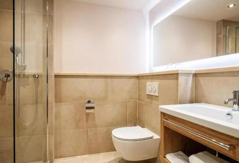 Pokój Superior, Stadthotel Eggerbräu