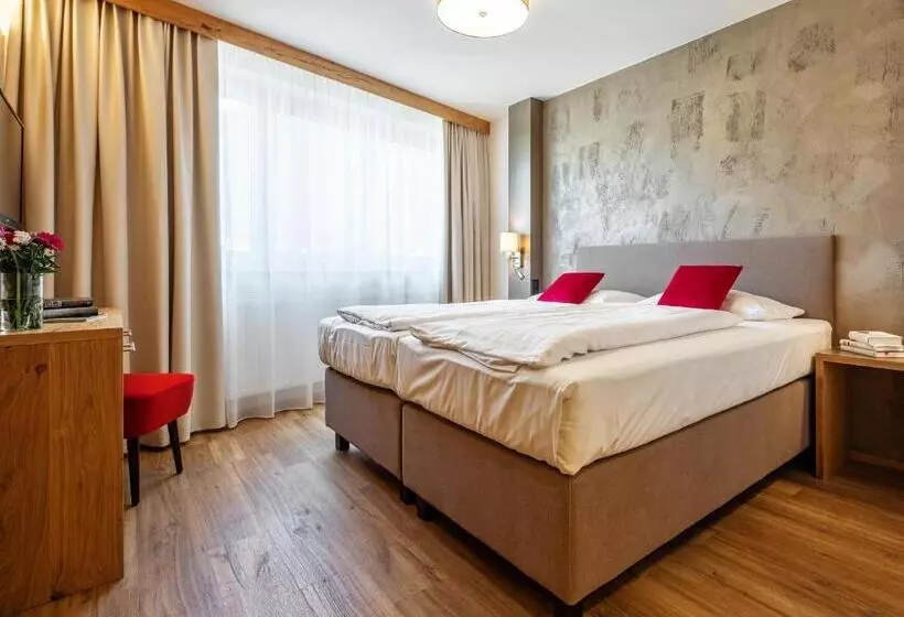 Pokój Superior, Stadthotel Eggerbräu