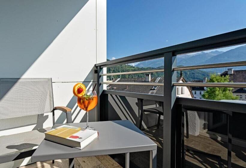 디럭스 룸, Stadthotel Eggerbräu