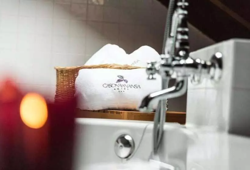 سوئیت جونیور با ماساژ آبی, Casona Del Nansa