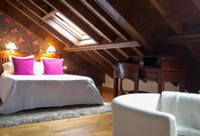 سوئیت جونیور با ماساژ آبی, Casona Del Nansa