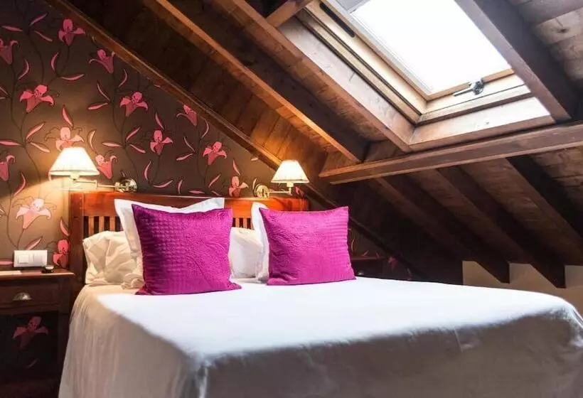 سوئیت جونیور با ماساژ آبی, Casona Del Nansa