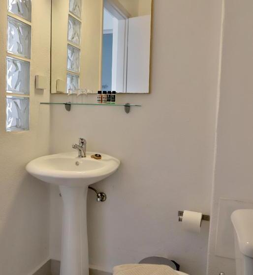 Классический номер с видом на горы, Elounda Krini