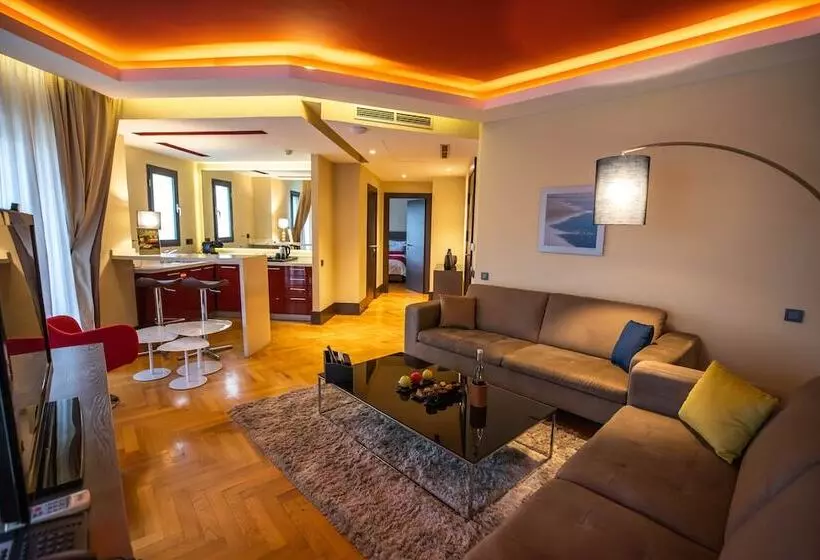 سوئیت پرزیدنت, Gray Boutique Hotel Casablanca