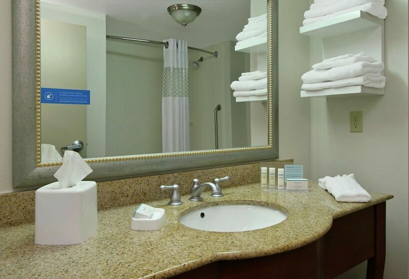 إستوديو قياسى, Hampton Inn Jasper
