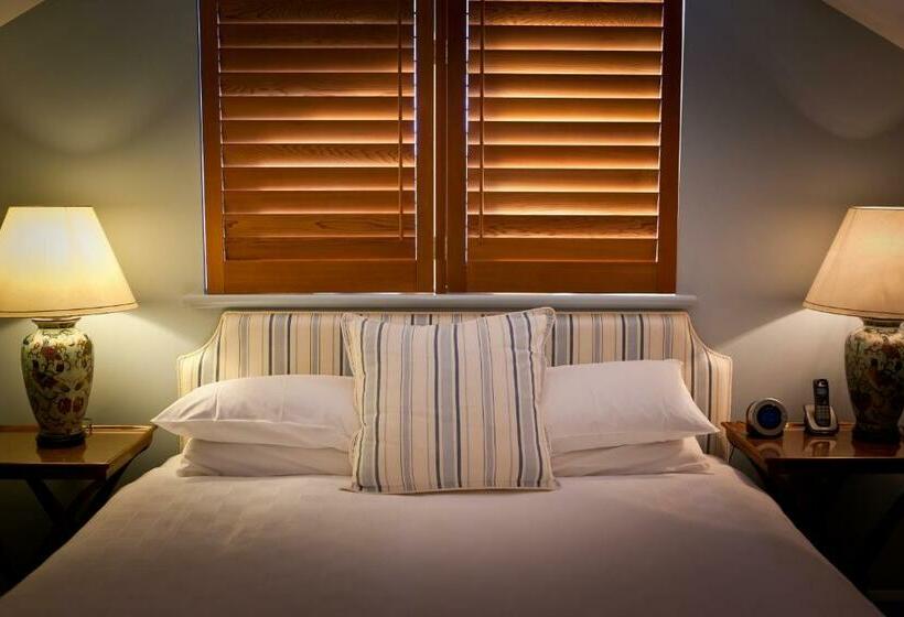 Люкс, The Beach House At Bayside