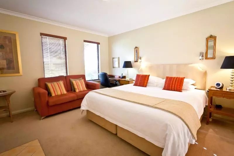 اتاق استاندارد با تخت بزرگ, The Beach House At Bayside