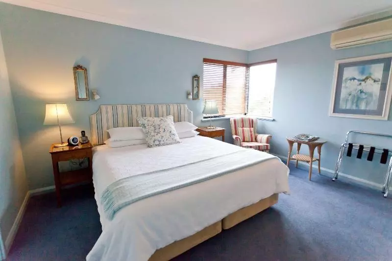 اتاق استاندارد با تخت بزرگ, The Beach House At Bayside