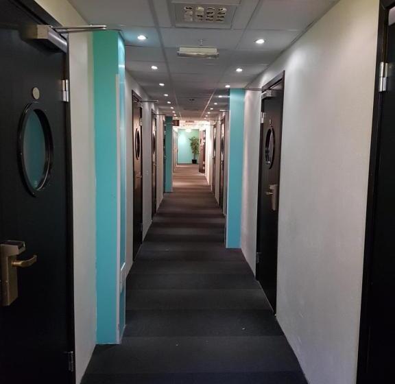 غرفة قياسية فردية حمام مشترك, Vandrarhem Uppsala Centralstation