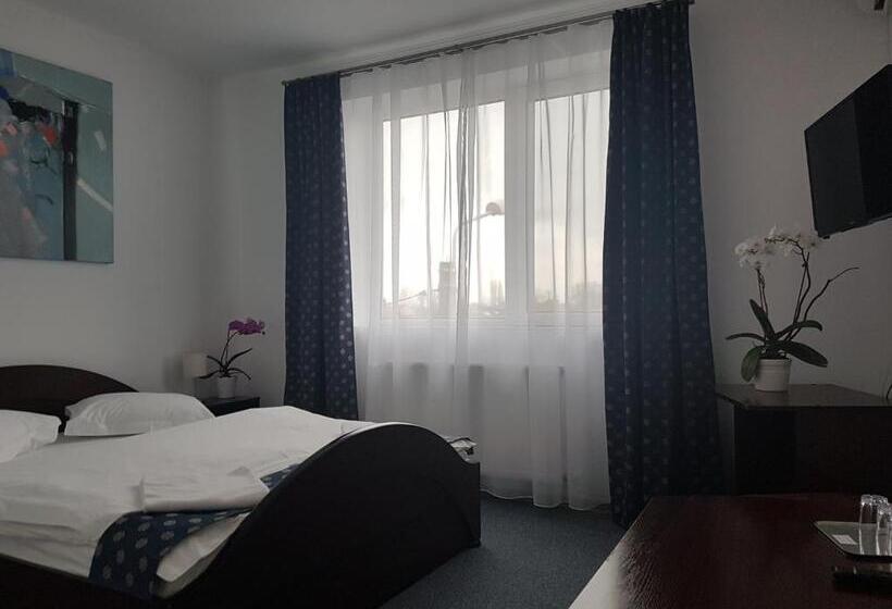 Apartamento 1 Dormitório, Pension Yasmine