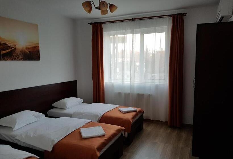 Apartamento 1 Dormitório, Pension Yasmine