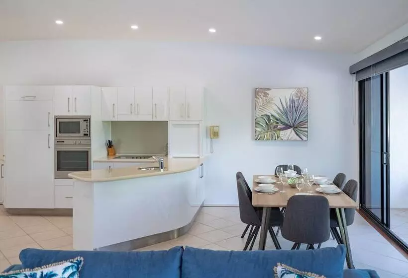 3ベッドルームアパートメント, Saltwater Luxury Apartments