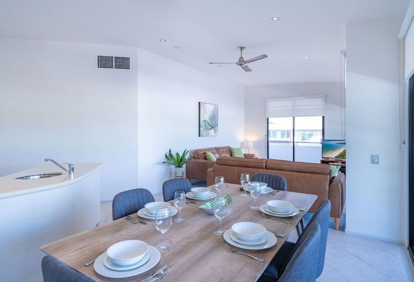 3ベッドルームアパートメント, Saltwater Luxury Apartments