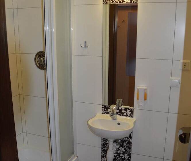 스탠다드 싱글 룸, Great Polonia Dwarf Wrocław