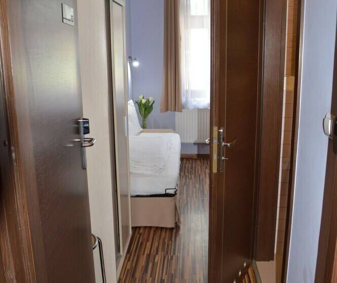 스탠다드 룸, Great Polonia Dwarf Wrocław