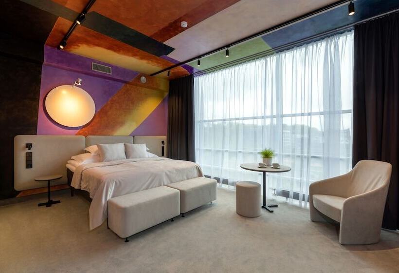 اتاق لوکس, Art Hotel Pallas By Tartuhotels