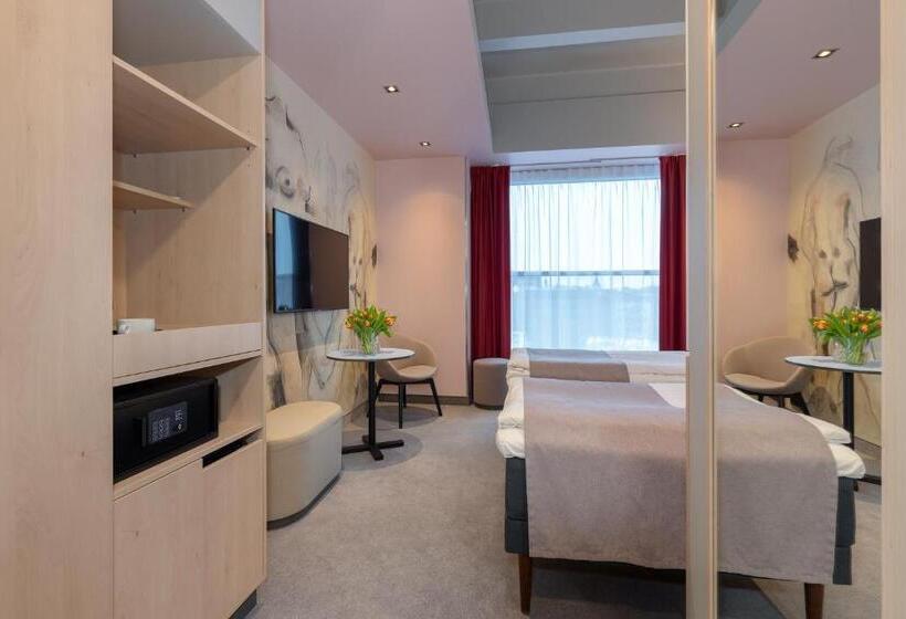 اتاق پرمیوم, Art Hotel Pallas By Tartuhotels