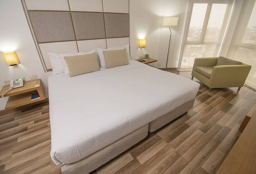 Номер Deluxe, Cosmos   Cali