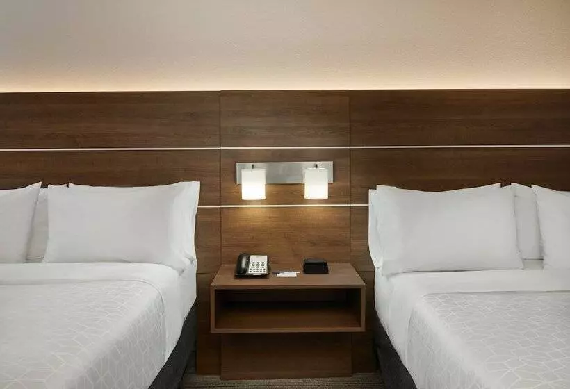 身障者適用スタンダードルーム, Holiday Inn Express Hotel & Suites Pensacola West Navy Base, An Ihg