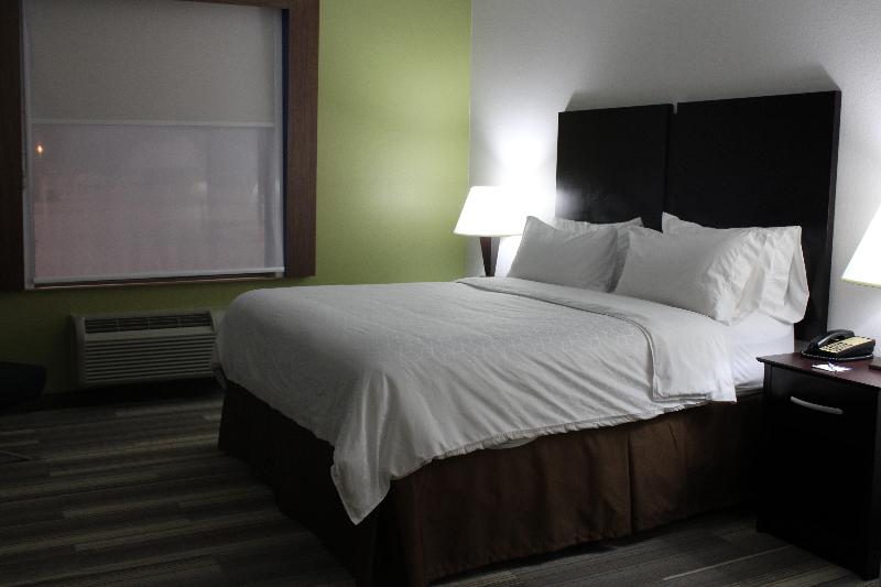 غرفة قياسية سرير كينج, Holiday Inn Express And Suites Heber Springs, An Ihg