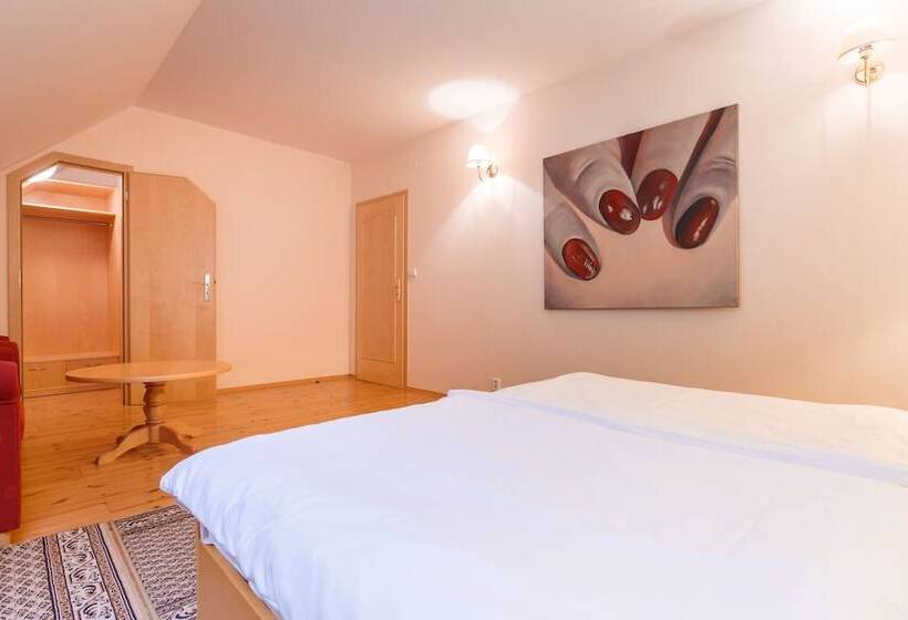 Апартаменты Пентхаус 2 Спальни, Maltezský Kříž