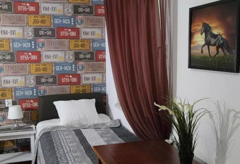 Standard Kolmen Hengen Huone, Lorf Hostel&coffee