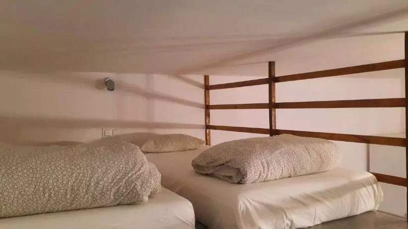 Standard-studio, Lorf Hostel&coffee