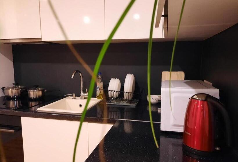 Апартаменты Superior 1 Спальня, Lorf Hostel&coffee