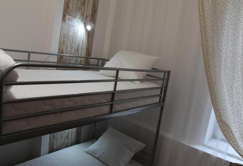 Номер Стандарт, Lorf Hostel&coffee