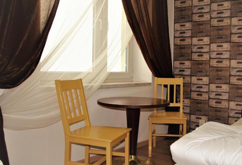 Номер Стандарт, Lorf Hostel&coffee