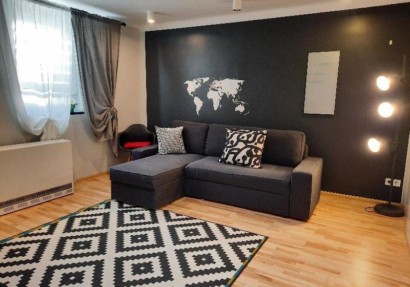 Апартаменты 1 Спальня, Lorf Hostel&coffee